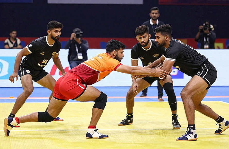 कबड्डी के नियमित सीज़न का असली करंसी: रेड पॉइंट नहीं, डू-ऑर-डाई कन्वर्ज़न
